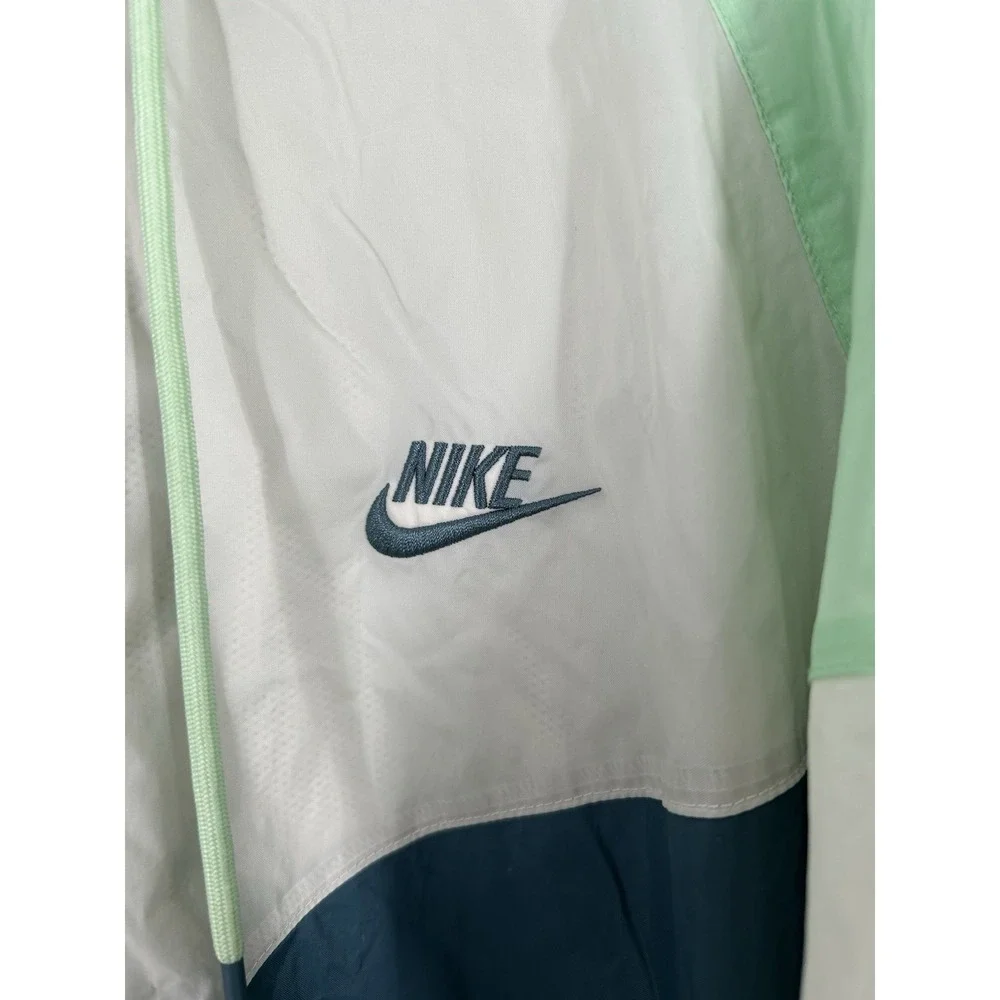 Nike Windrunner Lightweight Windbreaker Hooded Jacket AR2191-058 Large Loose Fit
